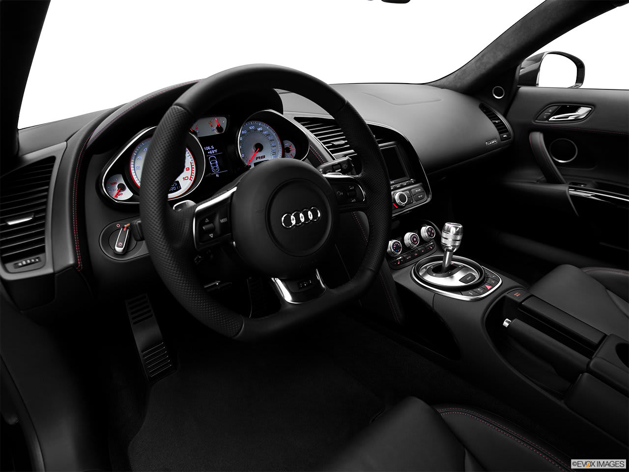 Audi R8 2012 Interior