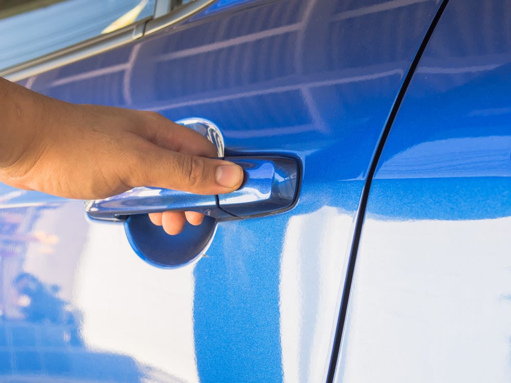 Door locks outside the vehicle