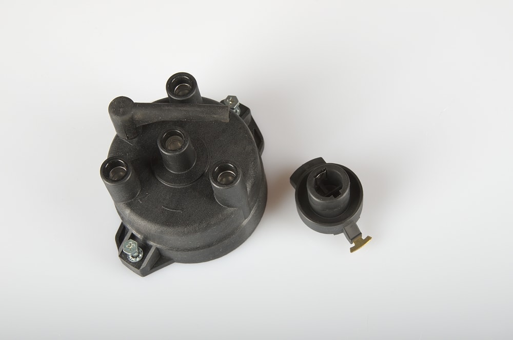 What is a Distributor Cap? - crankSHIFT