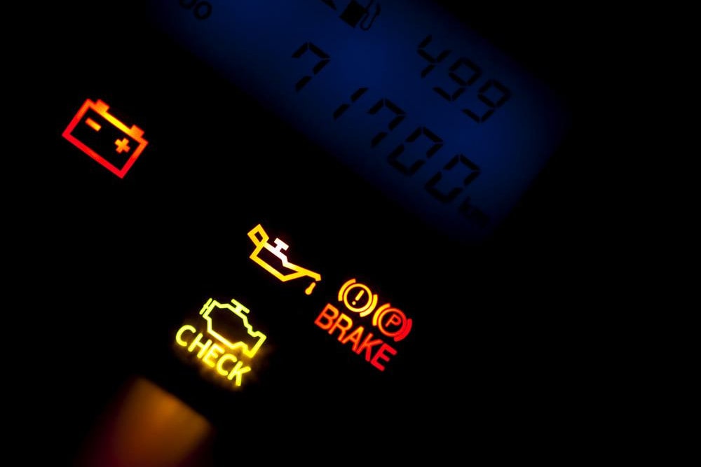 What Does the Brake Warning Light Mean & How To Fix It