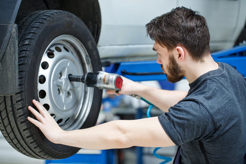 Master Wheel Lug Nut Torque Specifications | YourMechanic Advice