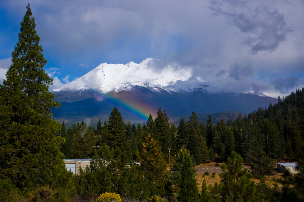 Mount Shasta-Cascade Loop Northern California