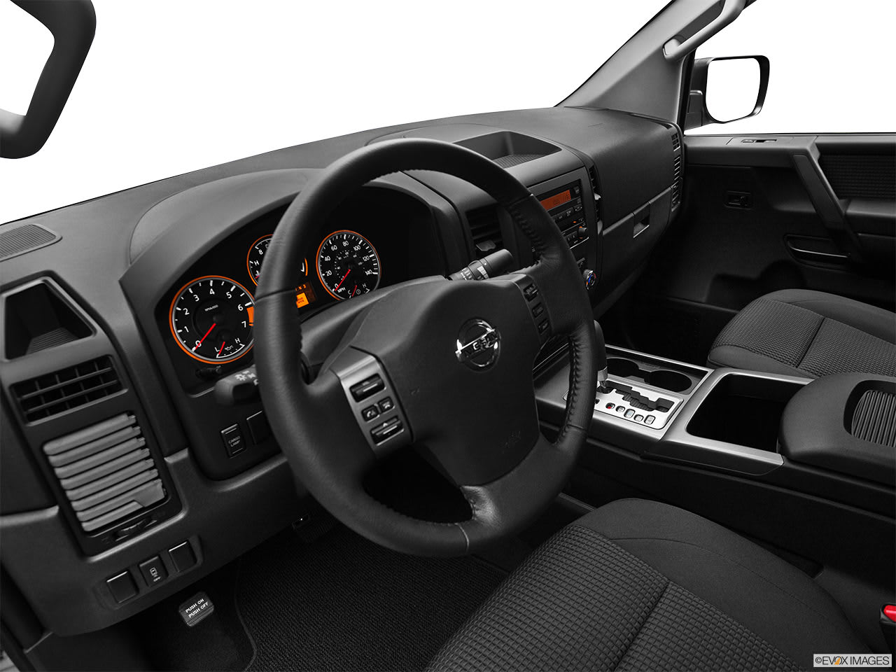 Nissan Titan 2012 Interior