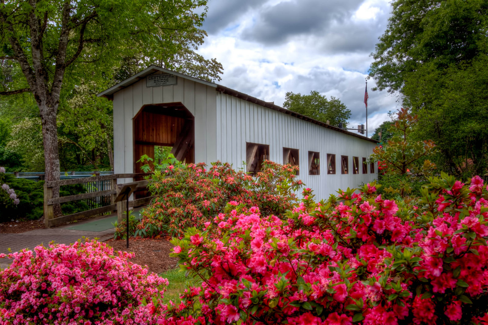 Cottage Grove Covered Bridge Tour Oregon