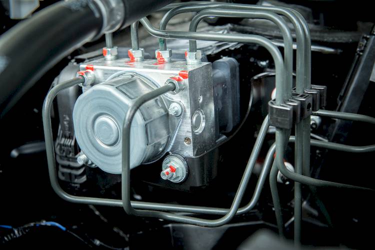 Symptoms of a Bad or Failing ABS Control Module ... 1998 ford mustang gt fuse diagram 