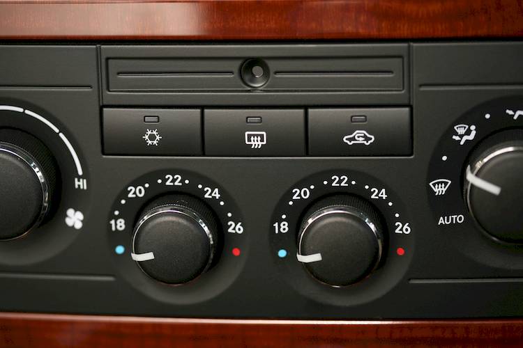 Symptoms Of A Bad Or Failing Blower Motor Switch Yourmechanic Advice