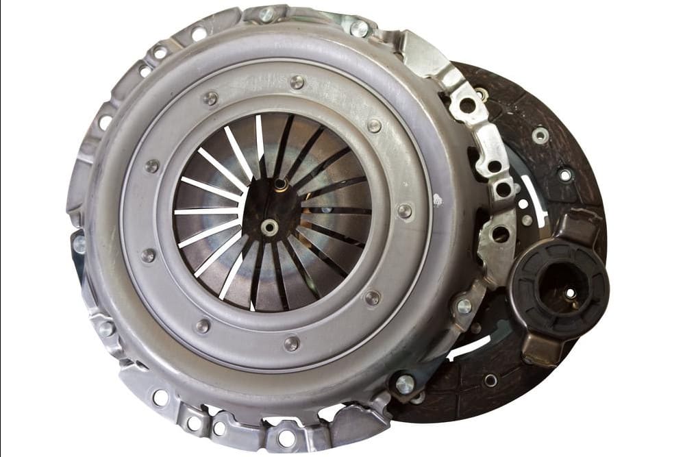 Symptoms of a Bad or Worn Clutch