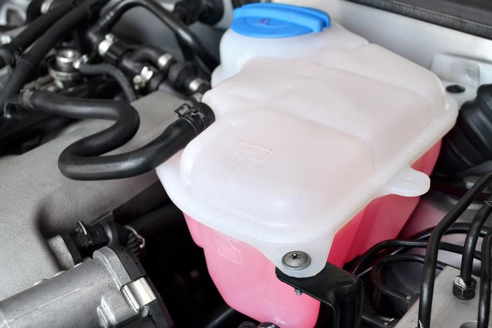 bad coolant reservoir cap symptoms