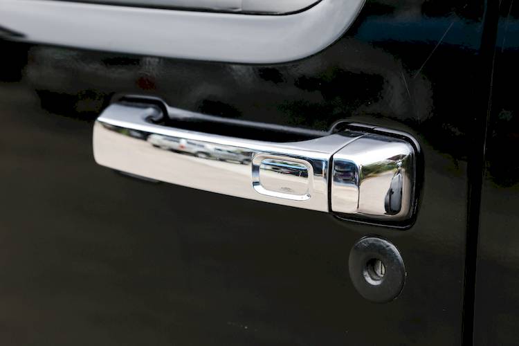 Symptoms of a Bad or Failing Exterior Door Handle