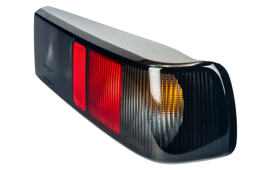 Symptoms of a Bad or Failing Tail Light Lens