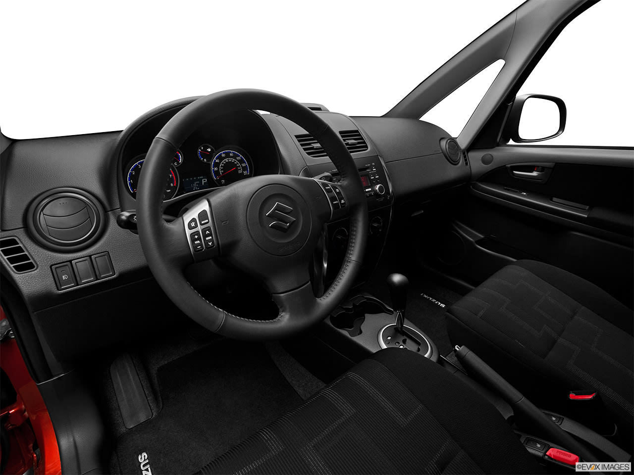 suzuki sx4 2012 interior