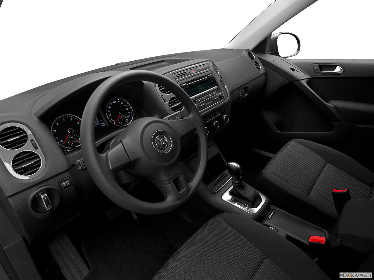 Volkswagen Tiguan 2012 Interior