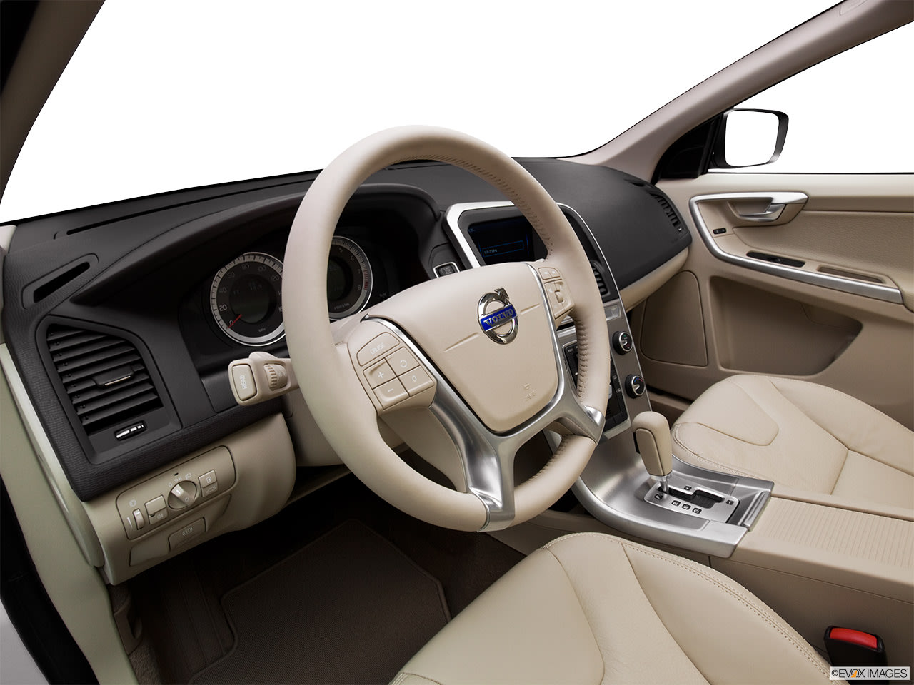 Volvo XC60 2012 Interior