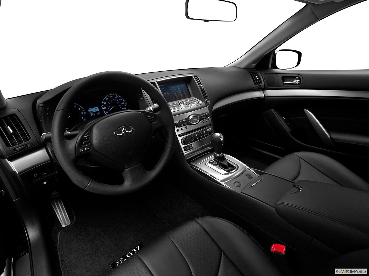 infiniti g37 coupe interior