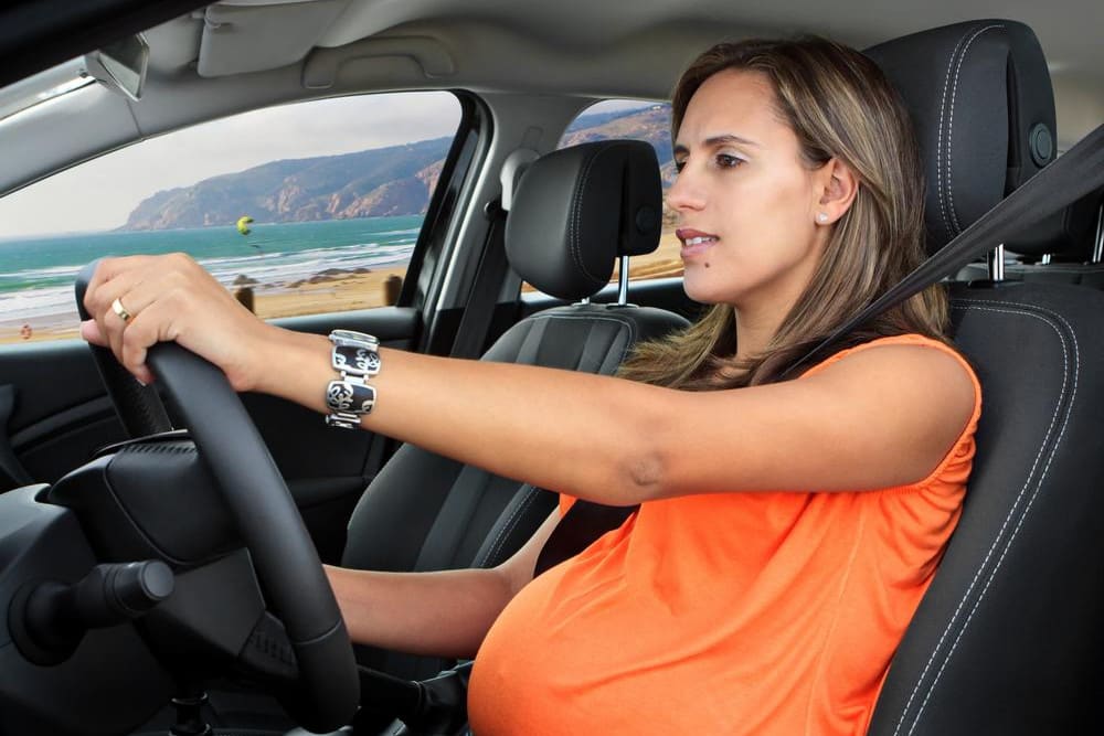 Where to wear a seatbelt when you're pregnant