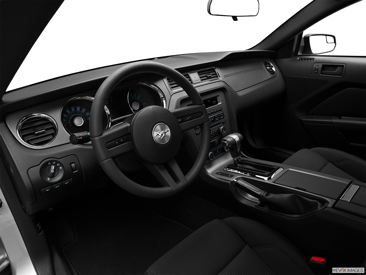 ford mustang 2012 interior