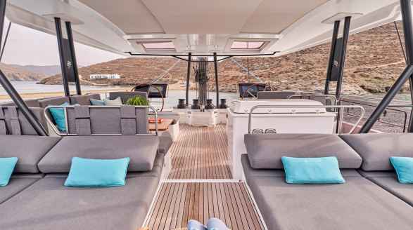 Dolly, 20m charter yacht