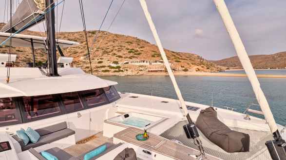 Dolly, 20m charter yacht