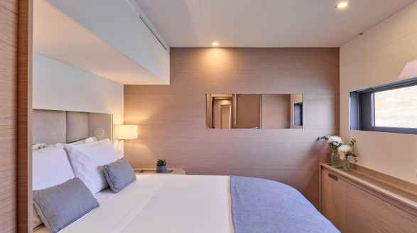 Dolly, 20m charter yacht