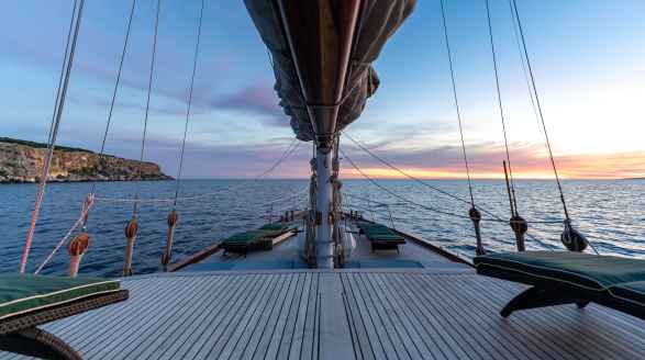 Myra, 27m charter yacht