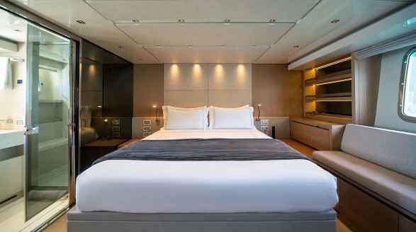 Squalo, 26m charter yacht