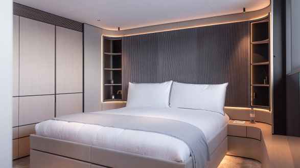 Ace, 44.3m charter yacht