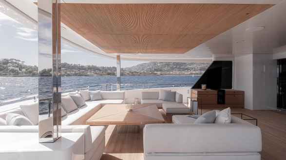 Ace, 44.3m charter yacht