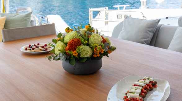 Alena, 20m charter yacht