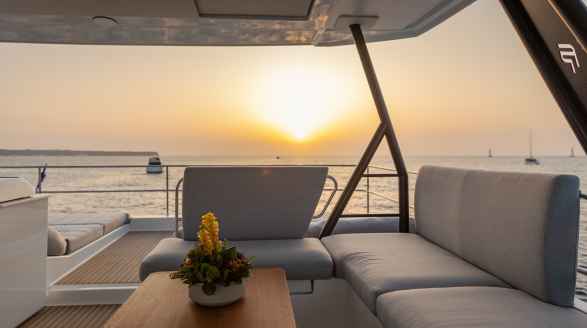 Alena, 20m charter yacht