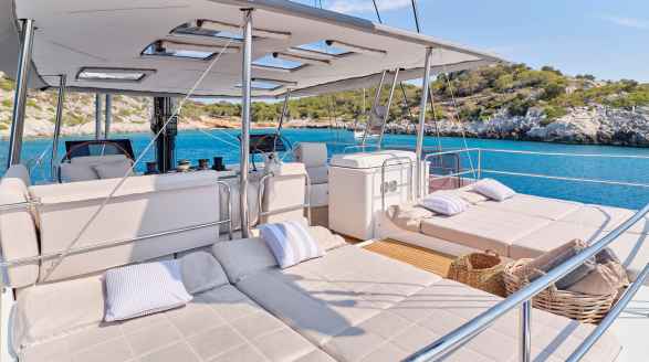 Alexandra II, 20m charter yacht