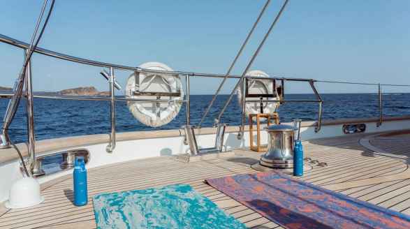 Almyra II, 50m charter yacht