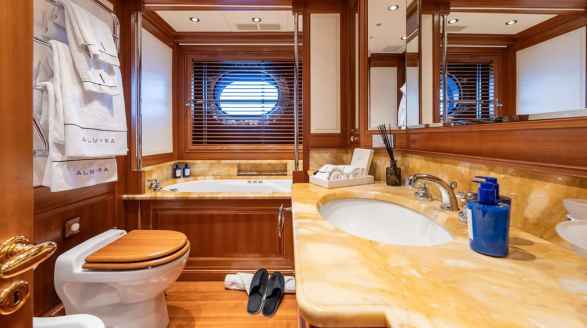 Almyra II, 50m charter yacht