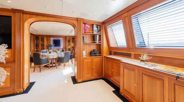 Almyra II, 50m charter yacht