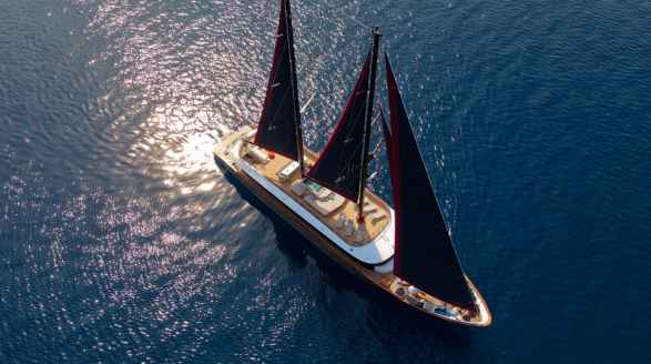 Anetta, 40m charter yacht