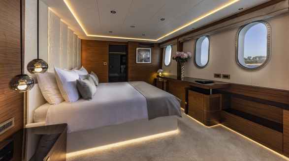 Anthea, 52m charter yacht