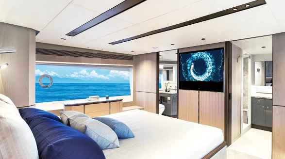 Aura, 27m charter yacht