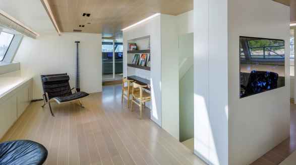 Baracuda Valletta, 50m charter yacht