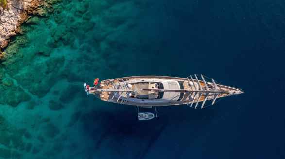 Baracuda Valletta, 50m charter yacht