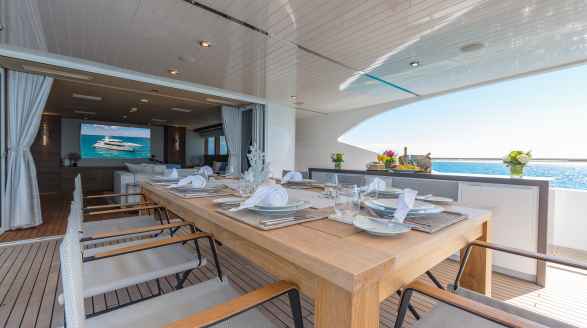 48m motor yacht for charter Big Sky - main deck dining