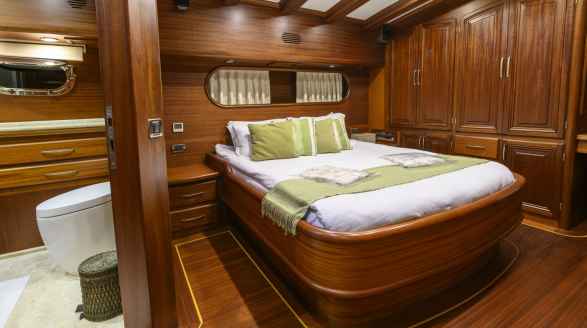 Caner IV, 36m charter yacht