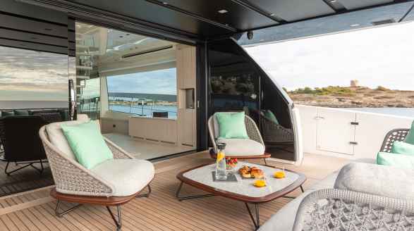 Cloud IX, 23.7m charter yacht