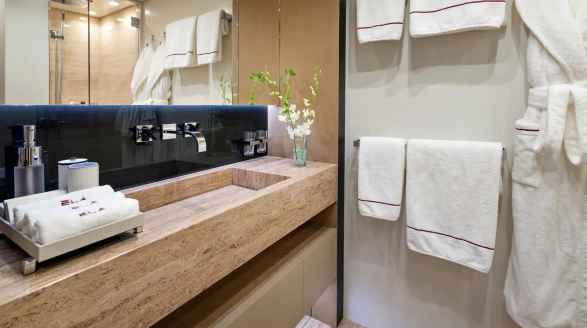 Ela, 50m charter yacht