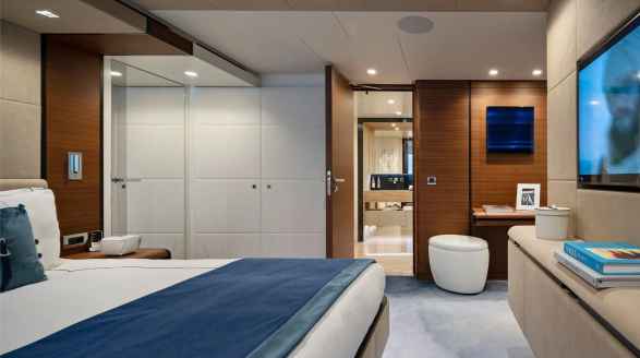 Ela, 50m charter yacht