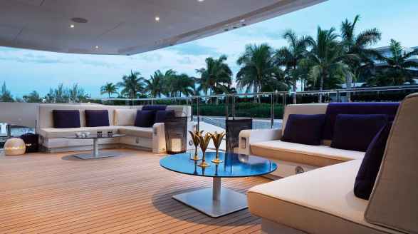 Ela, 50m charter yacht