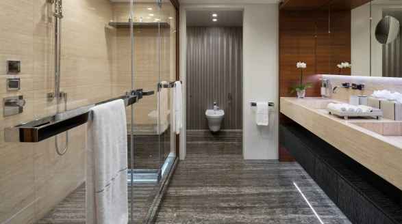 Ela, 50m charter yacht