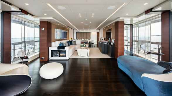 Ela, 50m charter yacht