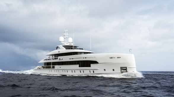 Ela, 50m charter yacht