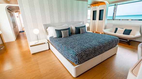 Koju, 37m charter yacht