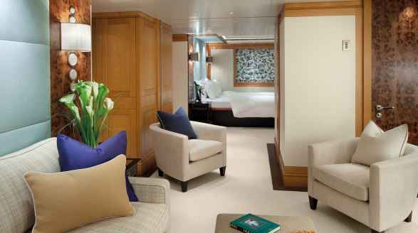 63m motor yacht Lady Britt for charter - interior