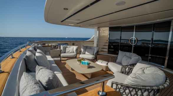 Lance, 38m charter yacht